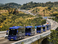 Tampil Beda, Bus 168 Trans Jakarta-Pemalang Tak Miliki Toilet di Kabin