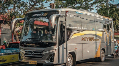 Bus baru Miyor untuk divisi pariwisata. (Instagram @fainfo_busnew)