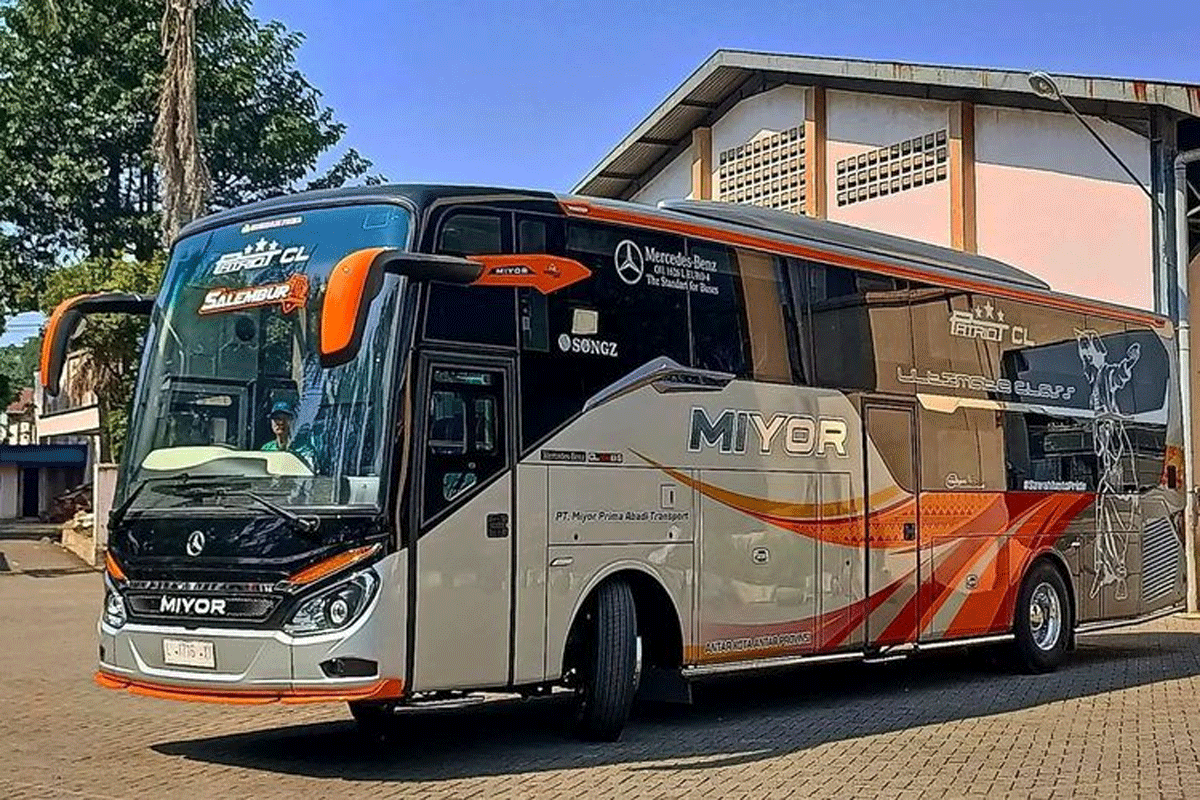 Bus PO Miyor (Instagram @alrai_megatrend)