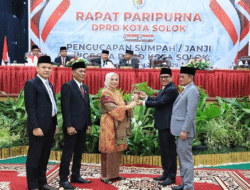 Anggota DPRD Kota Solok Periode 2024-2029 Dilantik, 11 Muka Lama, Sembilan Wajah Baru, Ini Nama-Namanya 10 Anggota DPRD Kota Solok Periode 2024-2029 Dilantik, 11 Muka Lama, Sembilan Wajah Baru, Ini Nama-Namanya