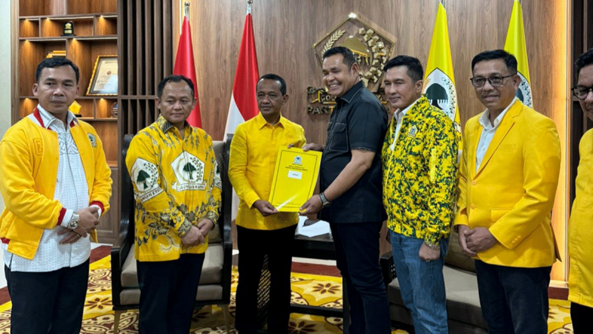 Dewan Pimpinan Pusat Partai Golkar mengusung Epyardi Asda-Ekos Albar di Pilgub Sumbar 2024.