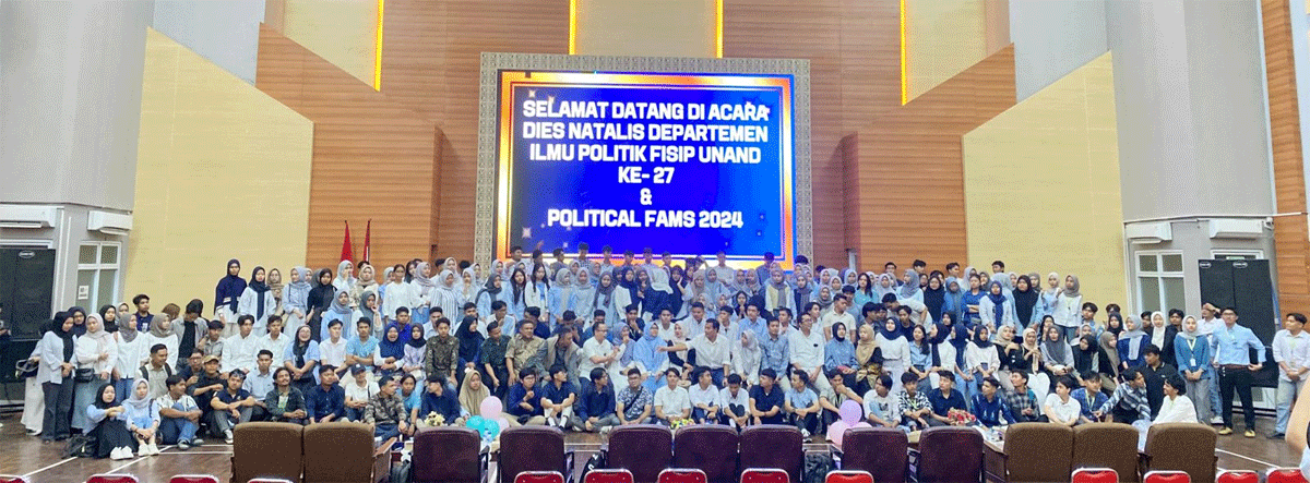 Foto bersama usai merayakan dies natalis