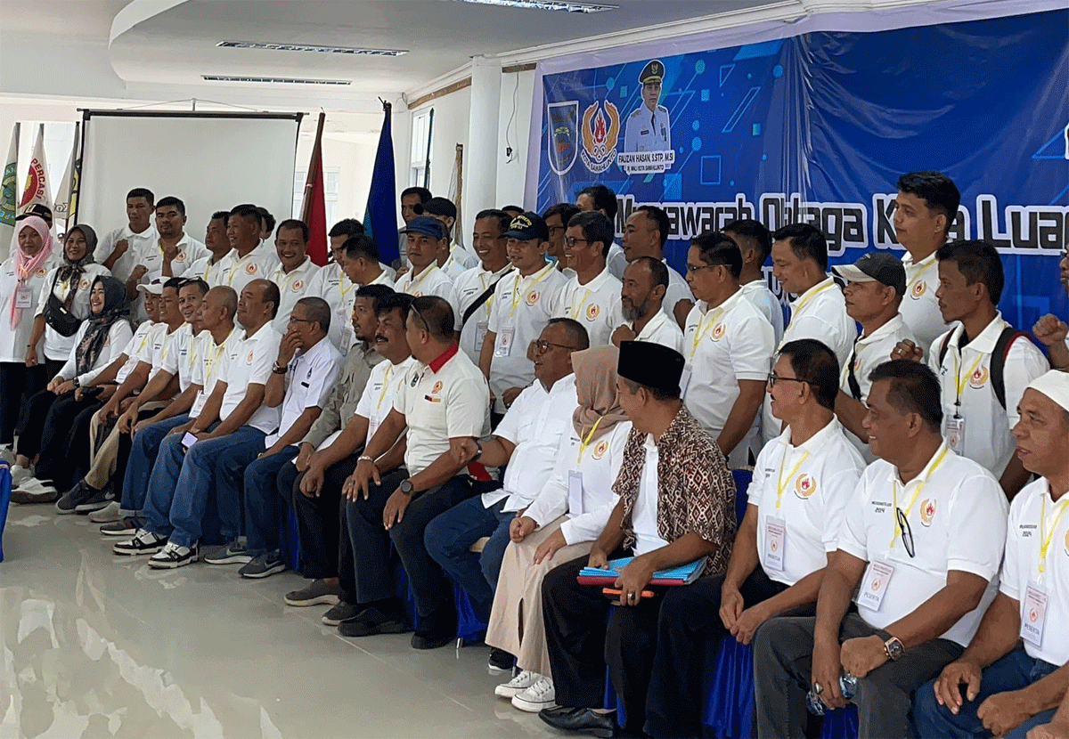 Foto bersama usai pemilihan Ketua Umum KONI Sawahlunto
