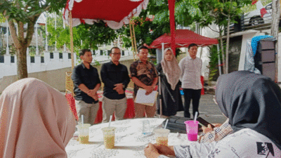 Ketua dan Komisioner KPU Kota Solok berikan keterangan pers terkait pendaftaran bakal calon kepala daerah