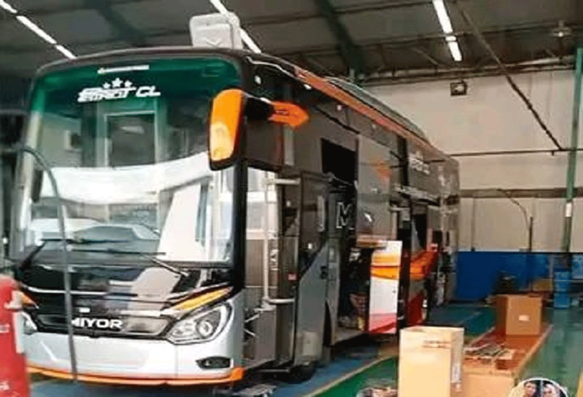 Unit baru bus Miyor di Karoseri Morodadi Prima.