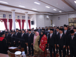 25 Anggota DPRD Payakumbuh Ucapkan Sumpah dan Janji, Boy Sandi Ketua DPRD Sementara 8 25 Anggota DPRD Payakumbuh Ucapkan Sumpah dan Janji, Boy Sandi Ketua DPRD Sementara