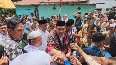 Calon Gubernur Sumatera Utara nomor urut 1, Bobby Nasution memulai kampanye di Kelurahan Gunung Baringin, Kecamatan Panyabungan Timur, Kabupaten Mandailing Natal (Madina), Jumat (27/9/2024)