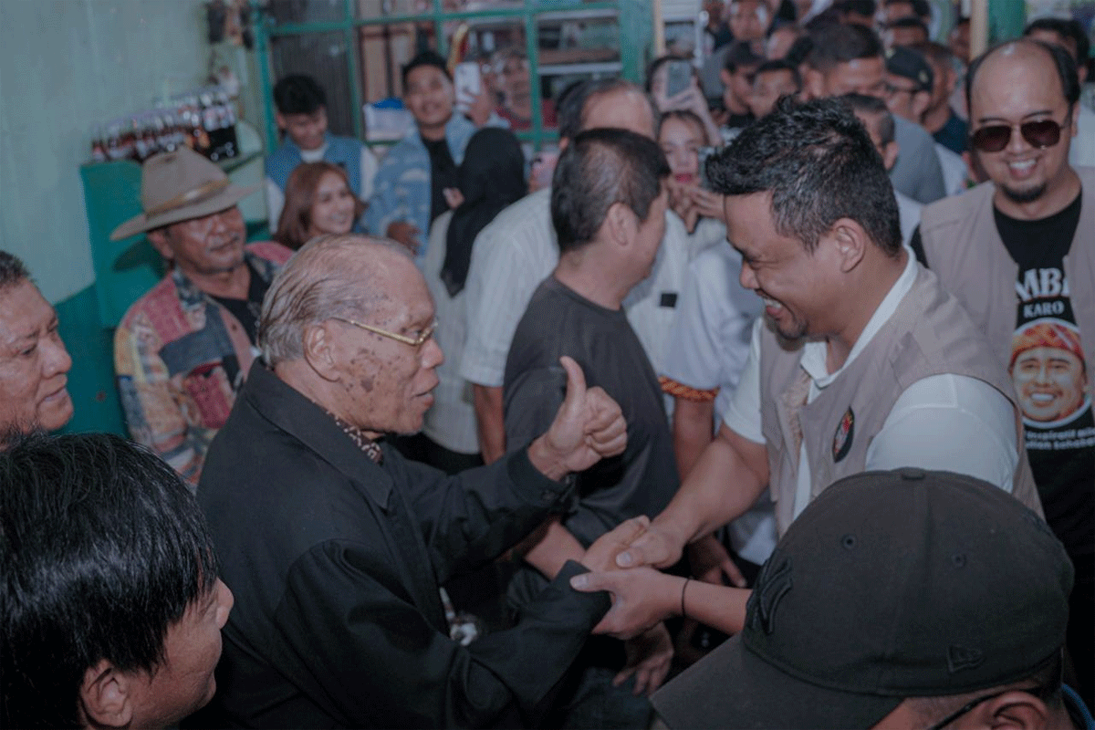 Bobby Nasution akrab dengan warga Berastagi