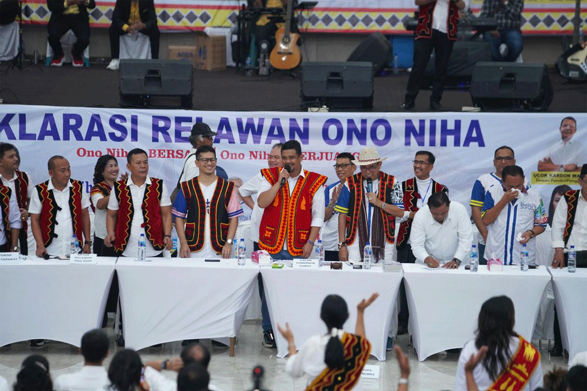 Deklarasi Relawan Ono Niha, Pardede Hall Medan, Minggu (27/10/2024).