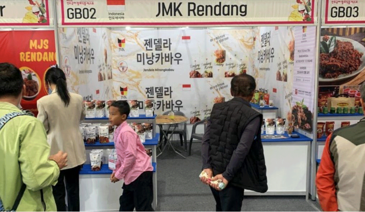 Rendang ditampilkan dalam International Fermented Food Expo (IFFE) 2024 di Jeonju City, Korea Selatan.
