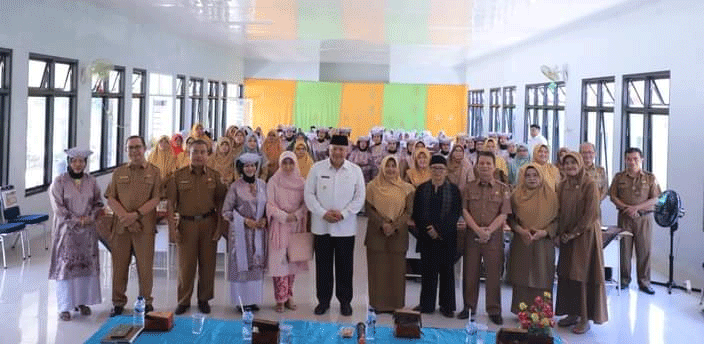 Wali Kota Solok buka kegiatan Bundo Kanduang Masuk Sekolah di SMPN 6