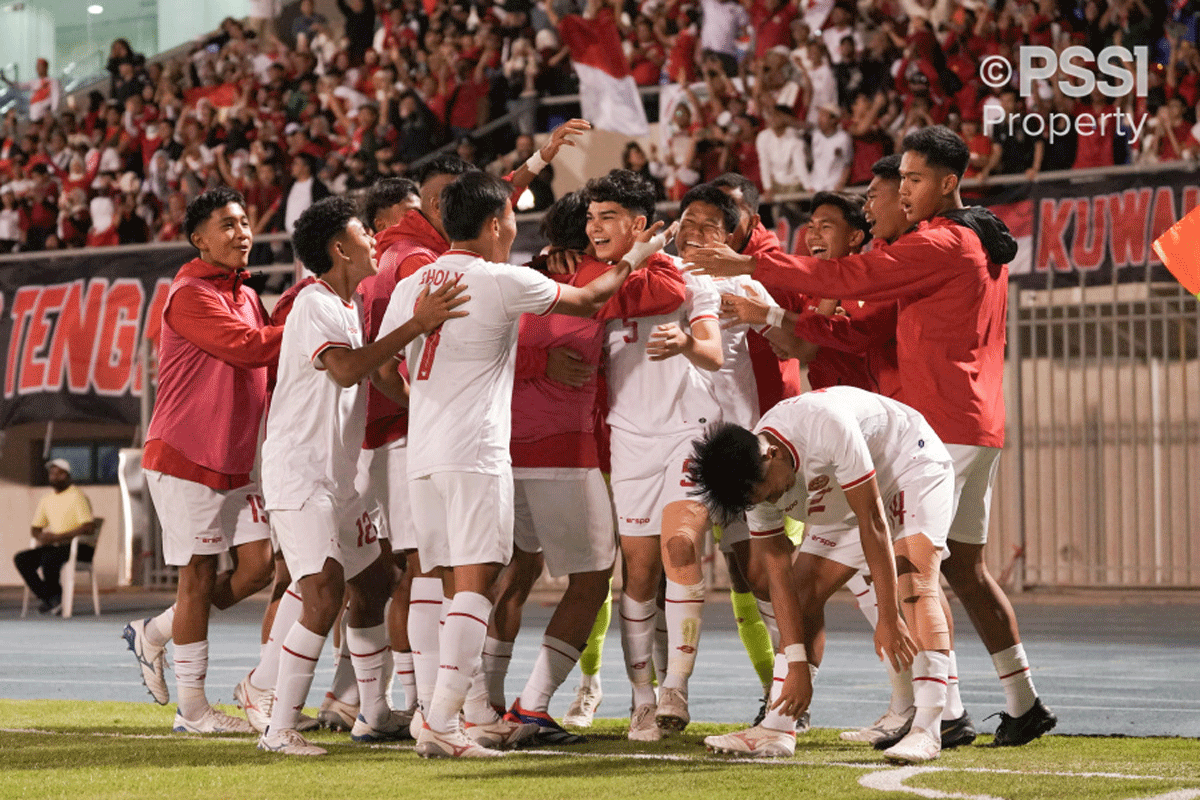 Timnas Indonesia U17 sukses mencatatkan kemenangan 1-0 atas Kuwait dalam laga pembuka Grup F Kualifikasi Piala Asia U17 2025 di Abdullah Alkhalifa Alsabah Stadium, Rabu (23/10/20924) malam.