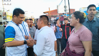 Blusukan ke Pasar Pagi Gunungsitoli, Ketua PAGIBO Nias Titip Perhatian ke Bobby Nasution