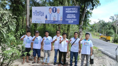 Pimpinan dan pengurus Projo Muda di Sibolga