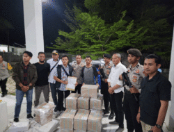 Dibawa dengan KMP Sinabung, 78.911 Lembar Surat Suara Pilkada Tiba di Buteng 6 Dibawa dengan KMP Sinabung, 78.911 Lembar Surat Suara Pilkada Tiba di Buteng