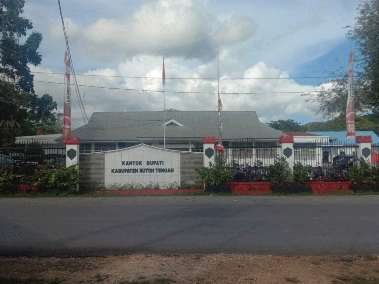 Bekas Kantor Bupati Buteng di Kelurahan Lakudo