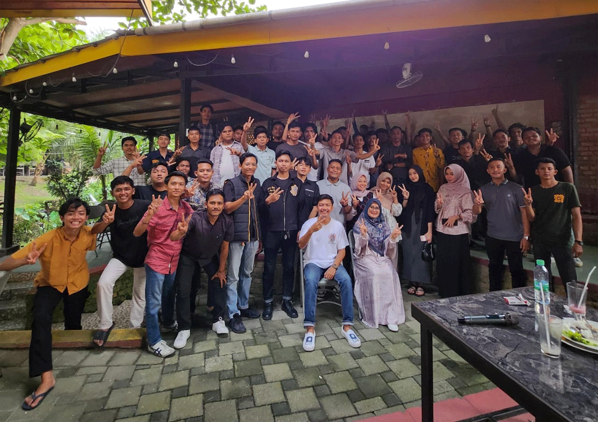 Puluhan mahasiswa dan anak muda Kuansing yang tengah menuntut ilmu di Pekanbaru semakin mantap menjatuhkan pilihannya untuk paslon nomor urut 2 Adam-Sutoyo (AYO).