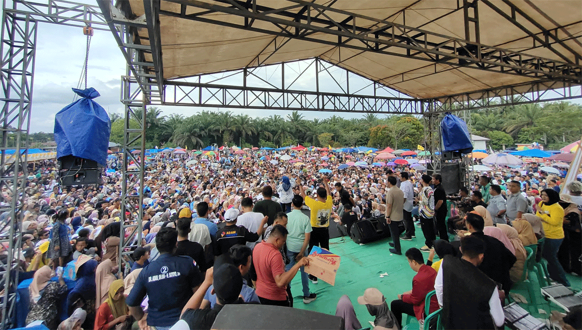 Kampanye paslon AYO di Desa Sungai Kuning, Kecamatan Singingi, Kamis (21/11/2024)