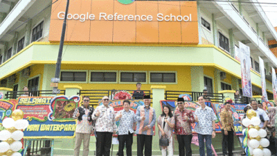 Gubernur Mahyeldi Ansharullah mengapresiasi penetapan Sekolah Kristen Kalam Kudus Padang sebagai Google Reference School (GRS) pertama di Sumatera sekaligus yang kedua di luar Jawa dan Sulawesi Utara.