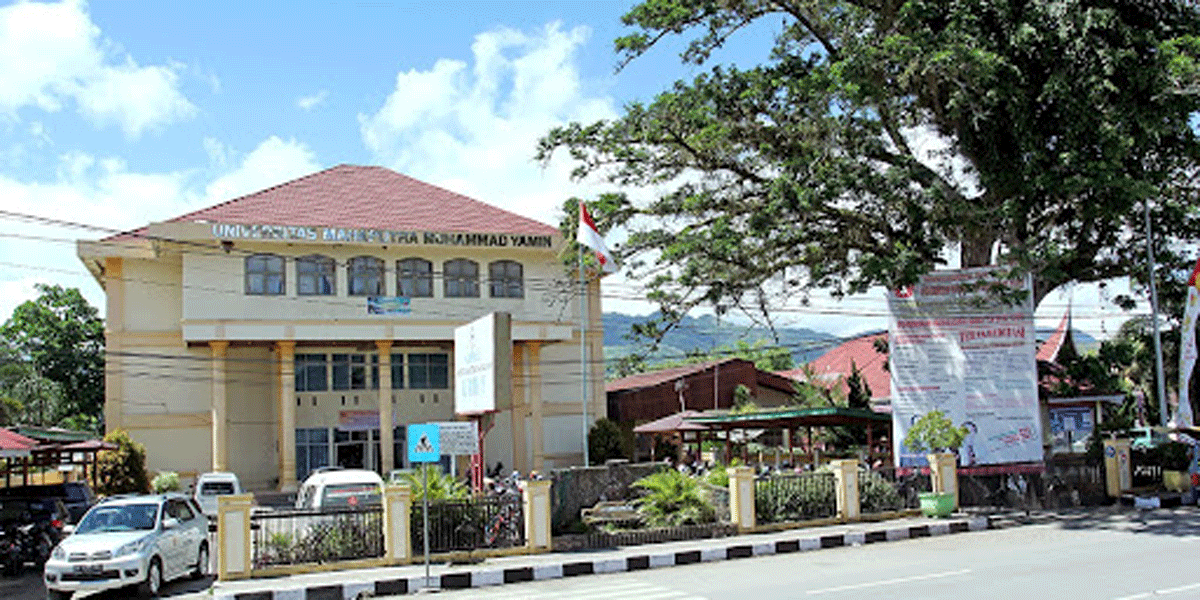 Kampus UMMY di Kota Solok