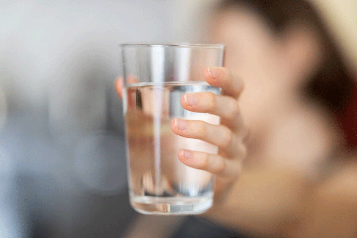Minum air putih jangan sampai kurang