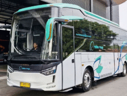 Rakitan Laksana, Rimba Raya Luncurkan Bus Baru dengan Sasis Langka
