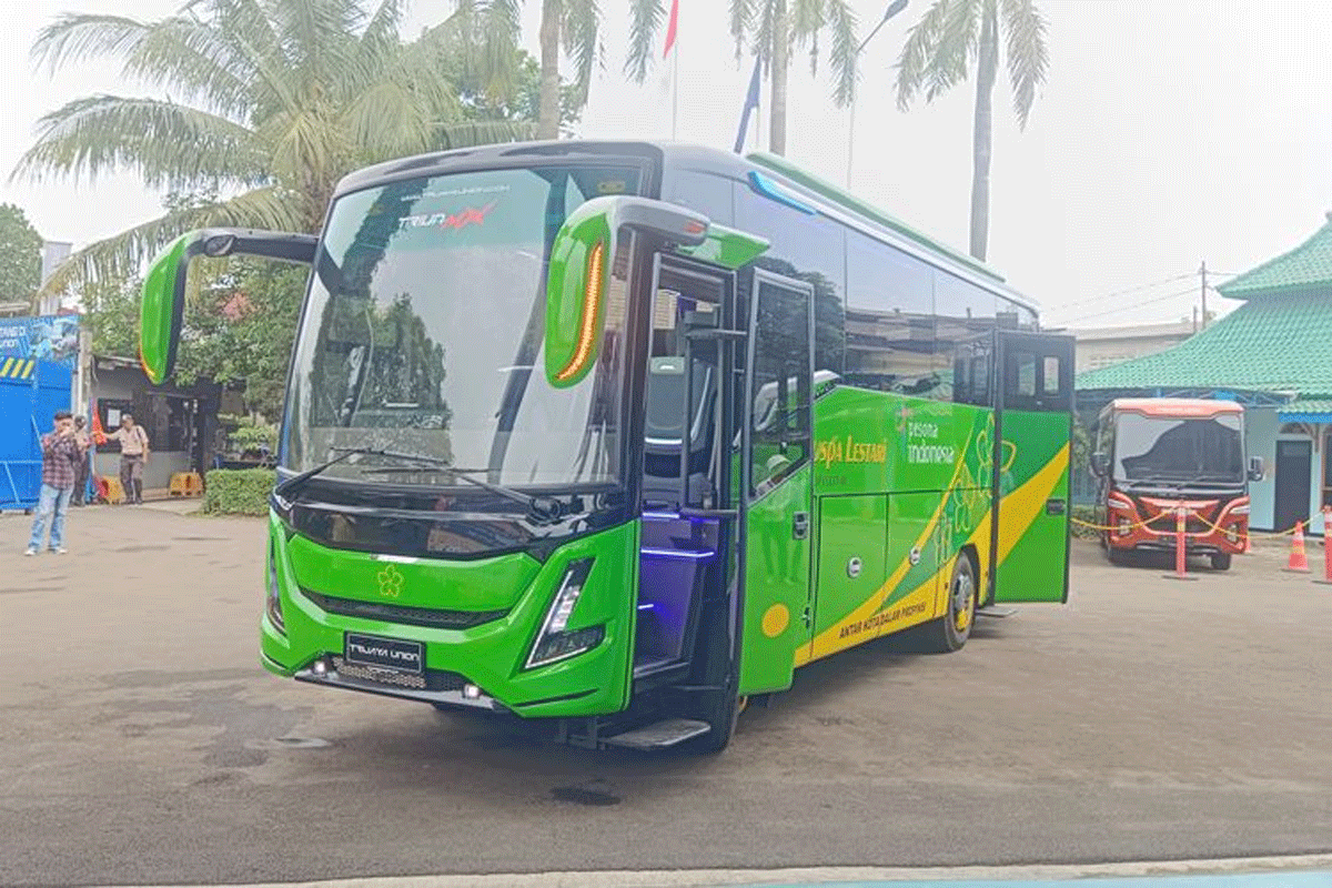 Bus baru PO Rajawali Citra Transport pakai bodi Dehanda Triun DX dari Karoseri Trijaya Union. (DOK. TRIJAYA UNION)
