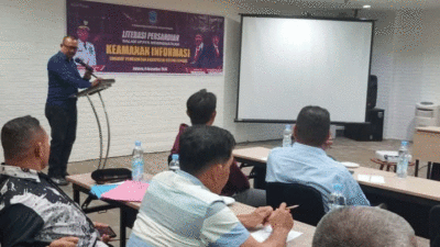 Pejabat Sekda Buteng La Saripi, saat membuka sosialisasi Layanan Keamanan Informasi