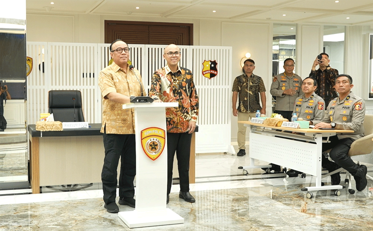 Polri buka penerimaan Peserta Didik Baru (PPDB) SMA Kemala Taruna Bhayangkara yang diperuntukkan bagi para siswa-siswi SMP berprestasi yang diprioritaskan bagi siswa kurang beruntung secara ekonomi, dari seluruh nusantara, untuk melanjutkan pendidikan ke sekolah berkualitas secara gratis.