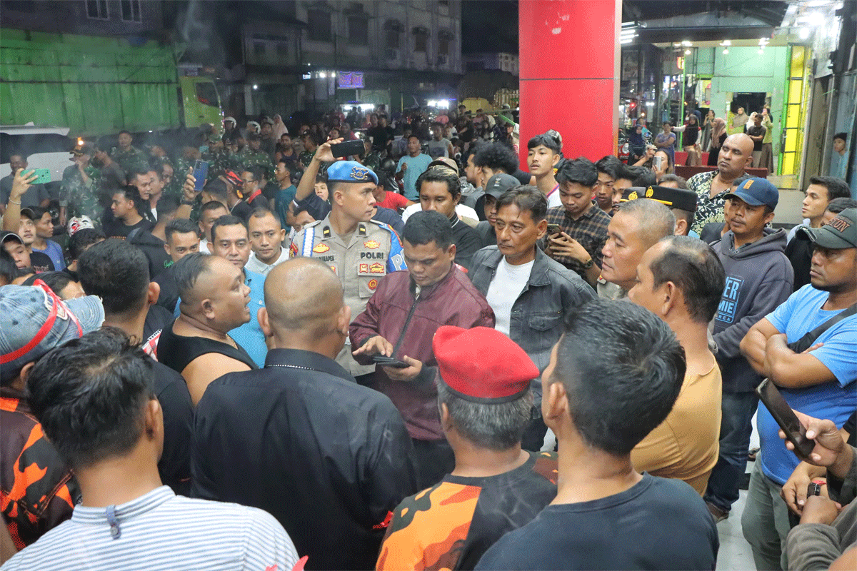 Kapolres Sergai mediasi dua kelompok ormas yang terlibat perselisihan yang akhirnya kedua belah pihak berdamai.