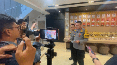 Ps Kabag Ops Polrestabes Medan, Kompol Pardamean Hutahaean mewakili Kapolrestabes Medan, Kombes Gidion Arif Setyawan, Senin (30/12/2024) malam.