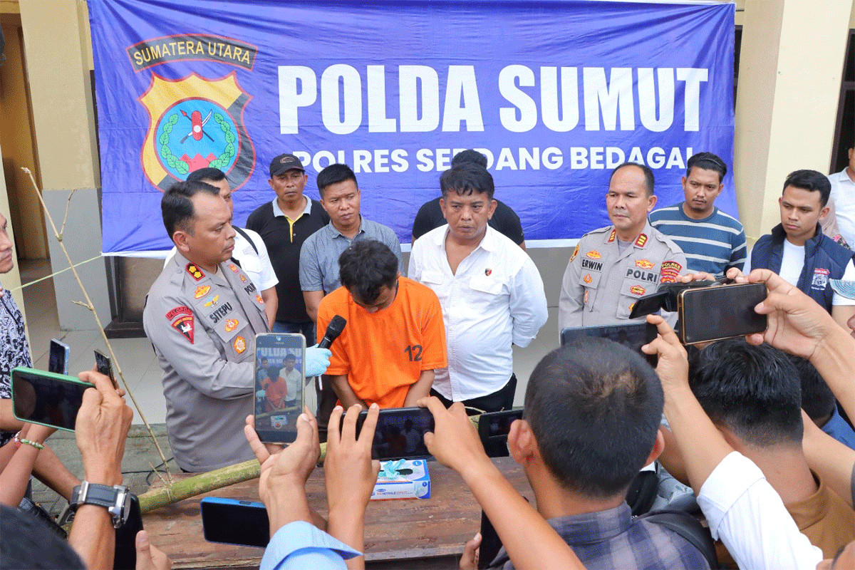 Satuan Reskrim Polres Sergai gelar press release kasus siswi SMP ditemukan tidak bernyawa di dalam karung, Senin (16/12/2024).