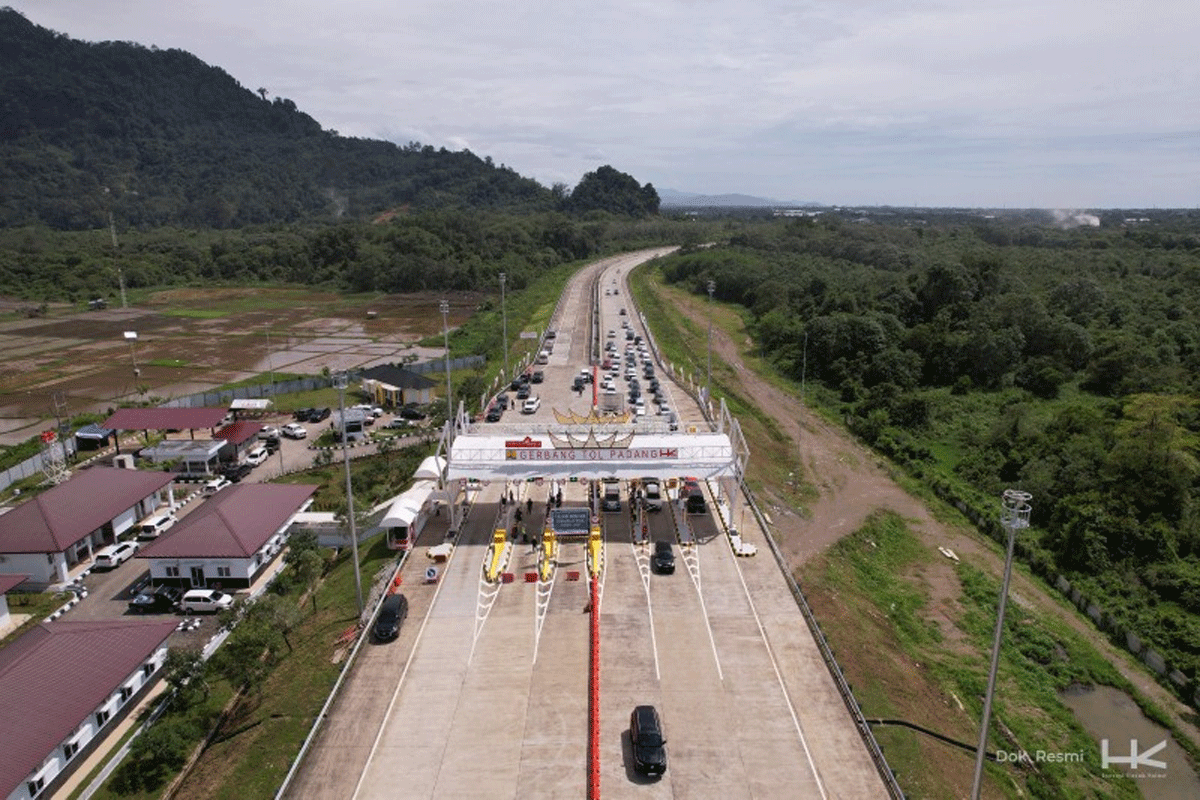 Gerbang Tol Padang-Sicincin. (ist)