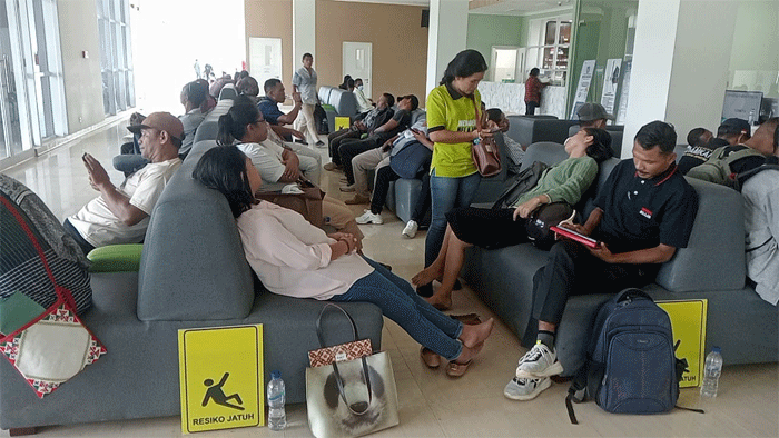 Ikut tes Kesehatan, peserta lulus PPPK padati RSUD Komodo Manggarai Barat