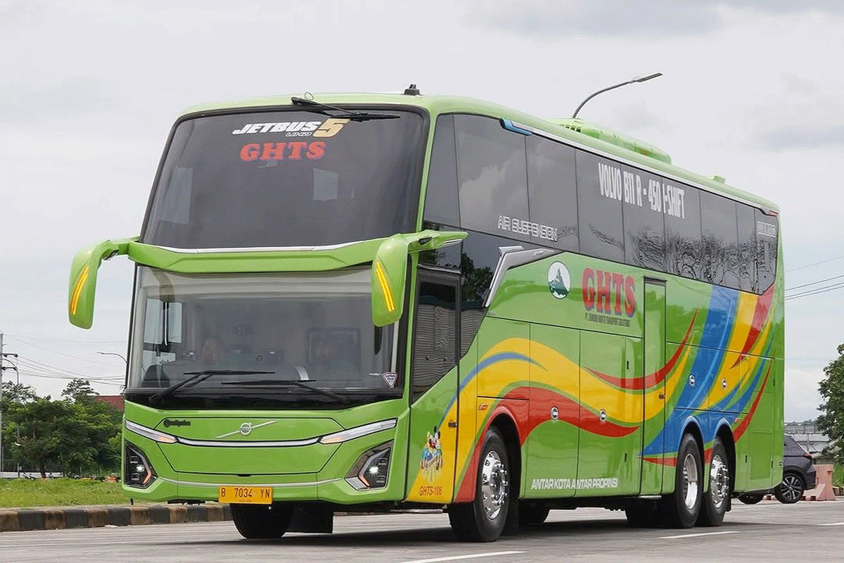 Bus baru PO GHTS. (Instagram @adiputro_official)