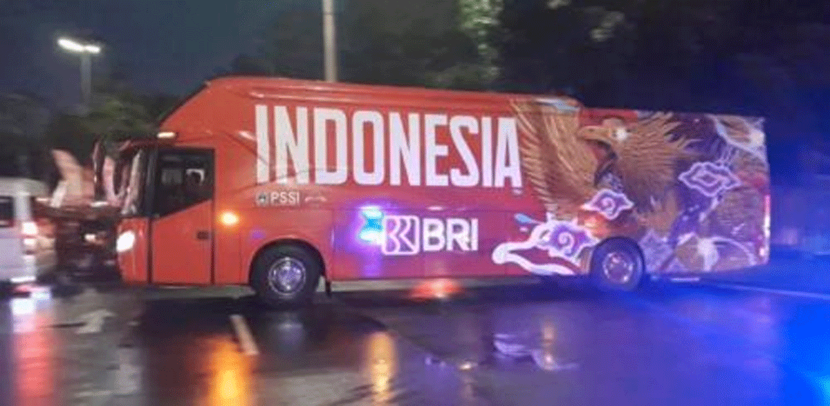 Bus tim nasional Indonesia.