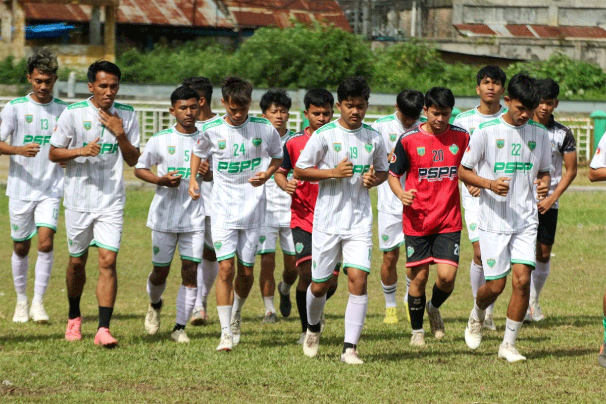 Pemain PSPP latihan intensif jelang Liga 4 Sumbar.