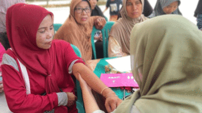 Mahasiswa KKN Universitas Andalas Adakan Medical Check-Up di Nagari III Koto Aur Malintang Timur