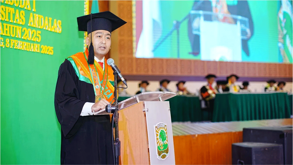 Wagub Sumbar beri sambutan dalam wisuda di Unand.