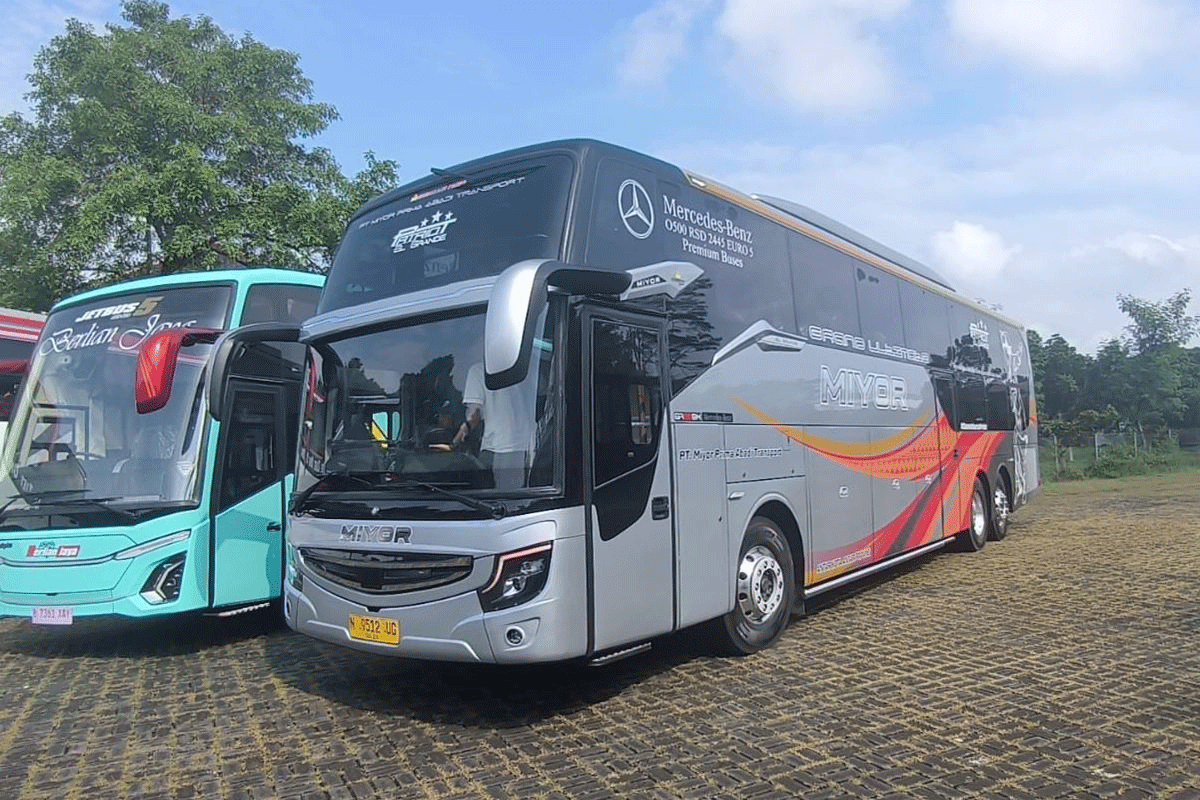 Bus baru PO Miyor yang menghadirkan tiga layanan dalam satu perjalanan. (DCVI)