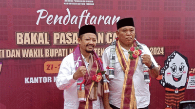 Azhari, dan Muh. Adam Basan akan resmi dilantik sebagai Bupati dan Wakil Bupati Buton Tengah periode 2025-2030.
