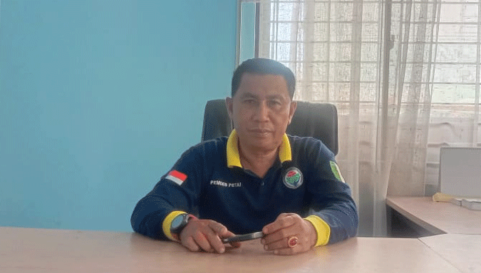 Kepala Desa Petai, Asril