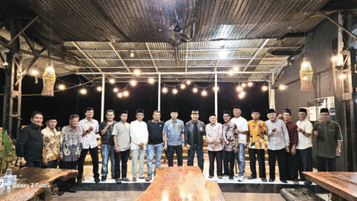 Niniak Mamak Koto Nan 4 buka puasa bersama di Cafe Mie Mangkok Ngalau Indah, Sabtu (8/3/2025).