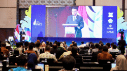 Wakil Menteri Agraria dan Tata Ruang/Wakil Kepala Badan Pertanahan Nasional (Wamen ATR/Waka BPN), Ossy Dermawan beri pemaparan dalam seminar