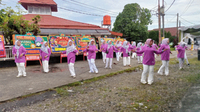 Olahraga bersama.