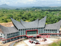 Kak Annisa, Air di RSUD Sungai Dareh Berbau