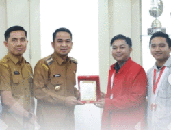 Audiensi dengan Pengurus GMNI Cabang Solok, Wali Kota Ramadhani Apresiasi Peran Mahasiswa 11 Audiensi dengan Pengurus GMNI Cabang Solok, Wali Kota Ramadhani Apresiasi Peran Mahasiswa