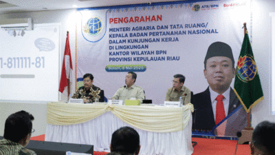 Menteri Agraria dan Tata Ruang/Kepala Badan Pertanahan Nasional (ATR/BPN), Nusron Wahid, menginstruksikan seluruh kepala kantor untuk untuk aktif menyebarkan informasi seputar pertanahan dan tata ruang kepada masyarakat.