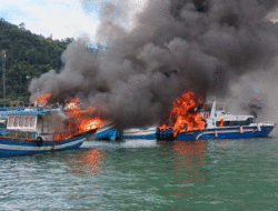 Kapal Dinas Bupati Kepulauan Mentawai Terbakar di Pelabuhan Bungus
