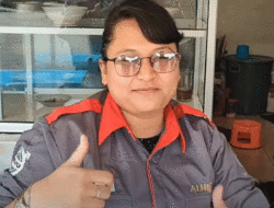 Mbak Monic, Driver Wanita yang Taklukkan Lintasan Jakarta-Sumbar